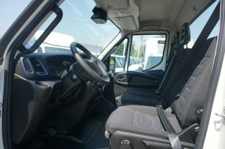 Iveco 35C18